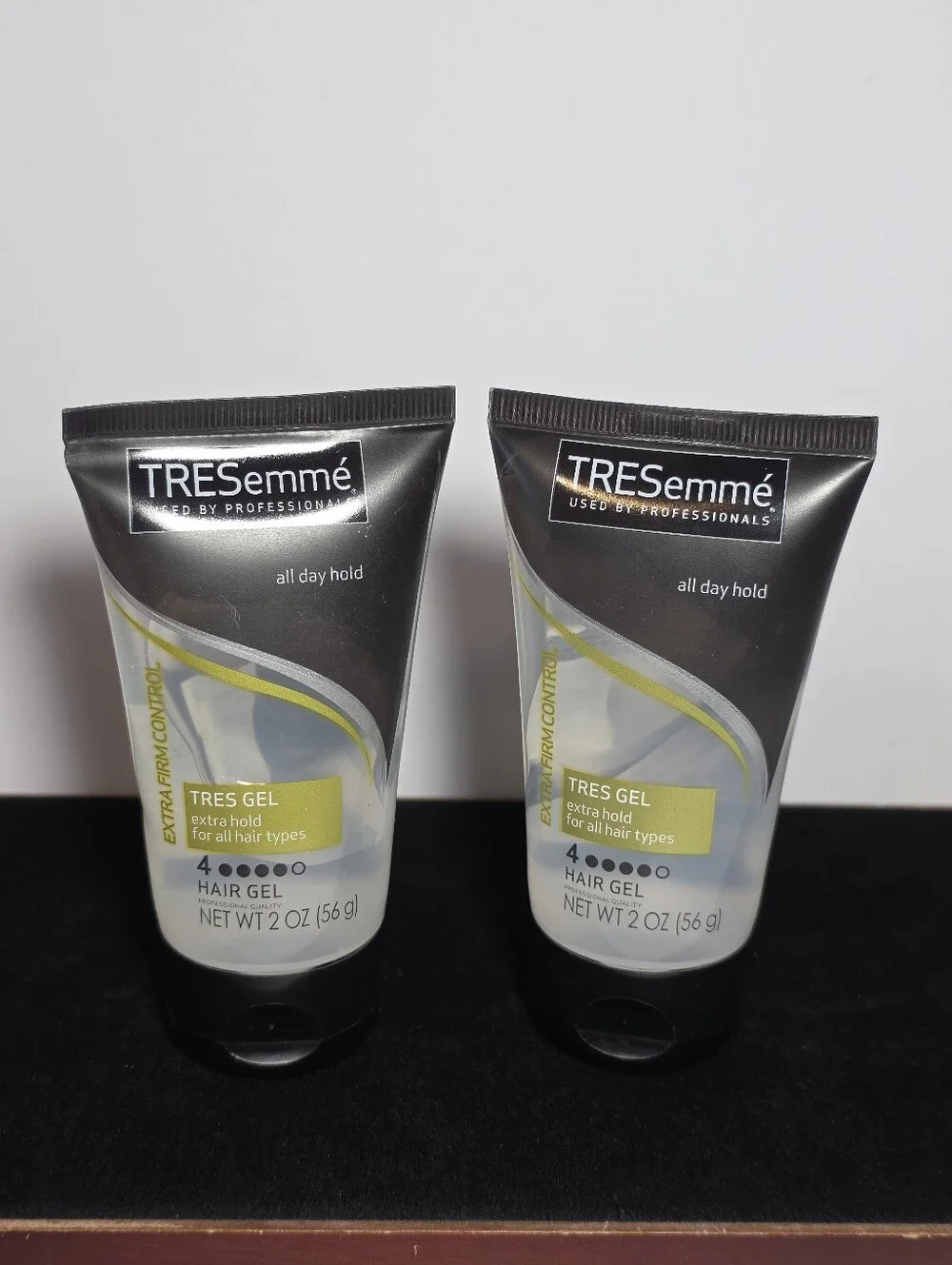 TRESemme TRES Gel Extra Firm Control 4 All Day Hold Travel Size 2 oz Lot of 2